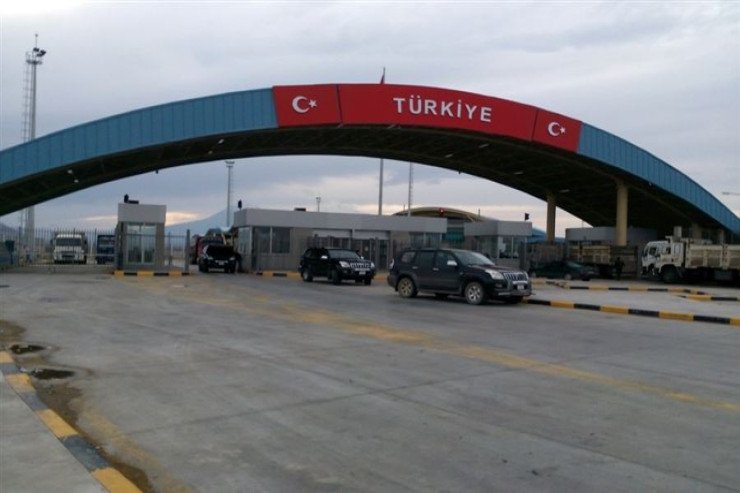 "Sədərək" gömrüyündə RÜŞVƏT QALMAQALI: Rəsmi AÇIQLAMA
