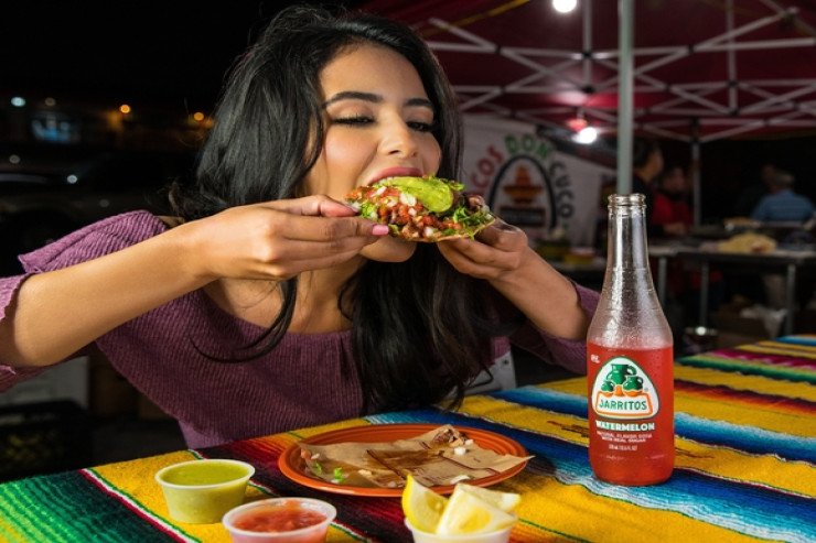 “Fast food”un IQ səviyyəsini aşağı saldığı məlum oldu
