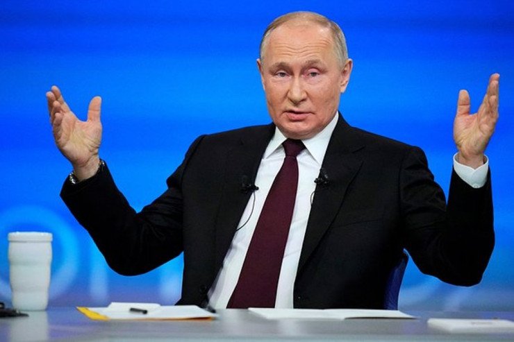 Putin gələcəyi ilə bağlı uşaqlıq arzusundan DANIŞDI