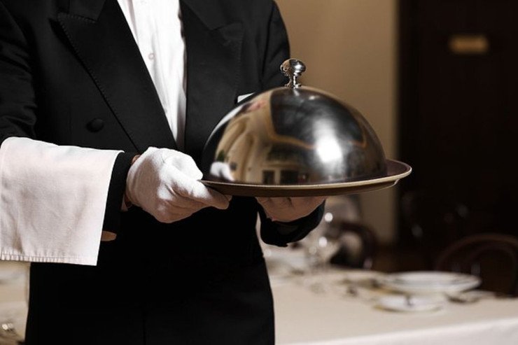 Öküz cinsi orqanından yemək bişirən restoran açıldı Öküz cinsi orqanından yemək bişirən restoran açıldı