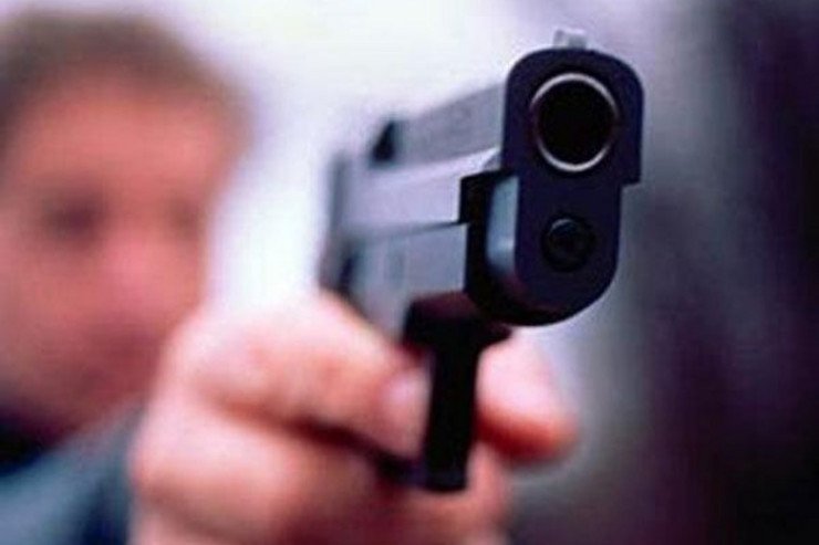 Boşanan arvadını öldürüb, özünü GÜLLƏLƏDİ Boşanan arvadını öldürüb, özünü GÜLLƏLƏDİ
