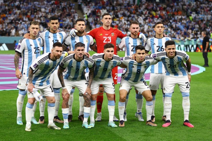 Argentina millisi prezidentin fərmanına görə cəzalandırıla bilər