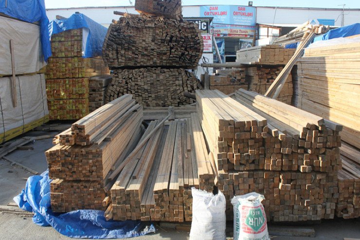 Bakıda dəyəri 2500 manatdan çox olan inşaat materialı oğurlandı Bakıda dəyəri 2500 manatdan çox olan inşaat materialı oğurlandı