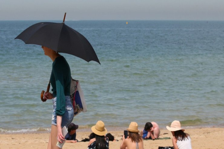 Bu ölkəni anomal isti bürüdü: temperatur +47°-yə qədər yüksəlib Bu ölkəni anomal isti bürüdü: temperatur +47°-yə qədər yüksəlib