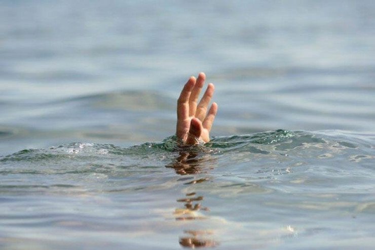 Bakıda ŞOK İNTİHAR: qadın özünü Zığ gölünə atdı