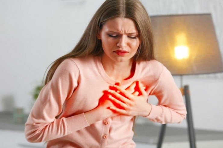 Niyə kişilərə nisbətən qadınlar daha çox infarkt olur?