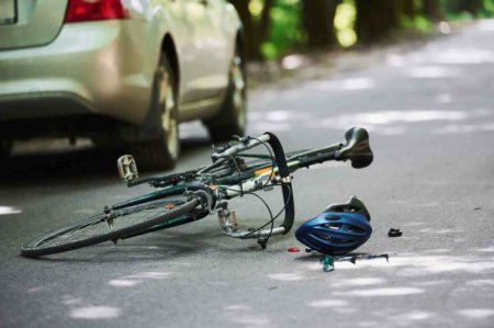Bakıda velosipedçini maşın vurub ÖLDÜRDÜ Bakıda velosipedçini maşın vurub ÖLDÜRDÜ