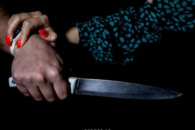 Şirvanda ər arvadını bıçaqladı Şirvanda ər arvadını bıçaqladı
