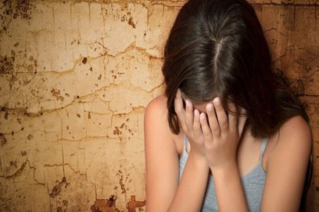 Yevlaxda 13 yaşlı qızla ər-arvad kimi yaşayan həbs edildi